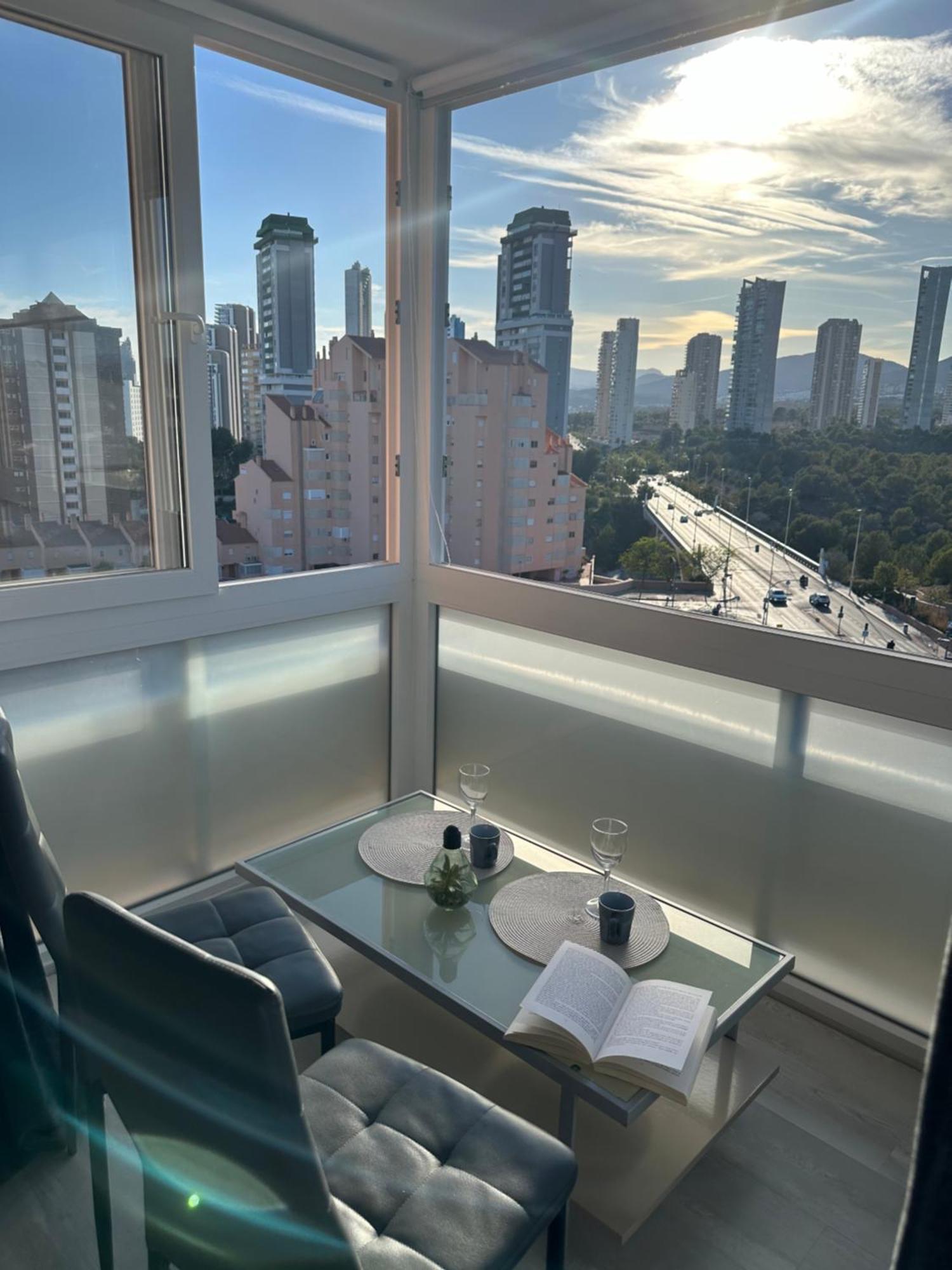 Apartamento Suzanna Benidorm Exteriör bild